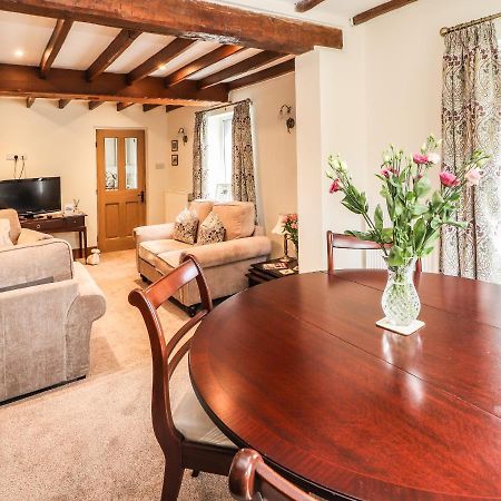 Springfield Cottage Wrexham Ngoại thất bức ảnh